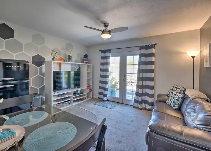 4 Mi To Beach: Havasu W/ Pool! * Lake Havasu City